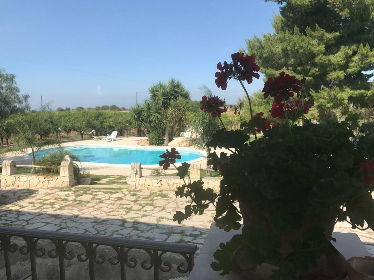 Villa Rosa - Ai Piedi Dell'Etna ブルコリ エクステリア 写真